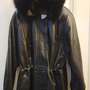 Di Capra International Lamb Leather Hooded Coat